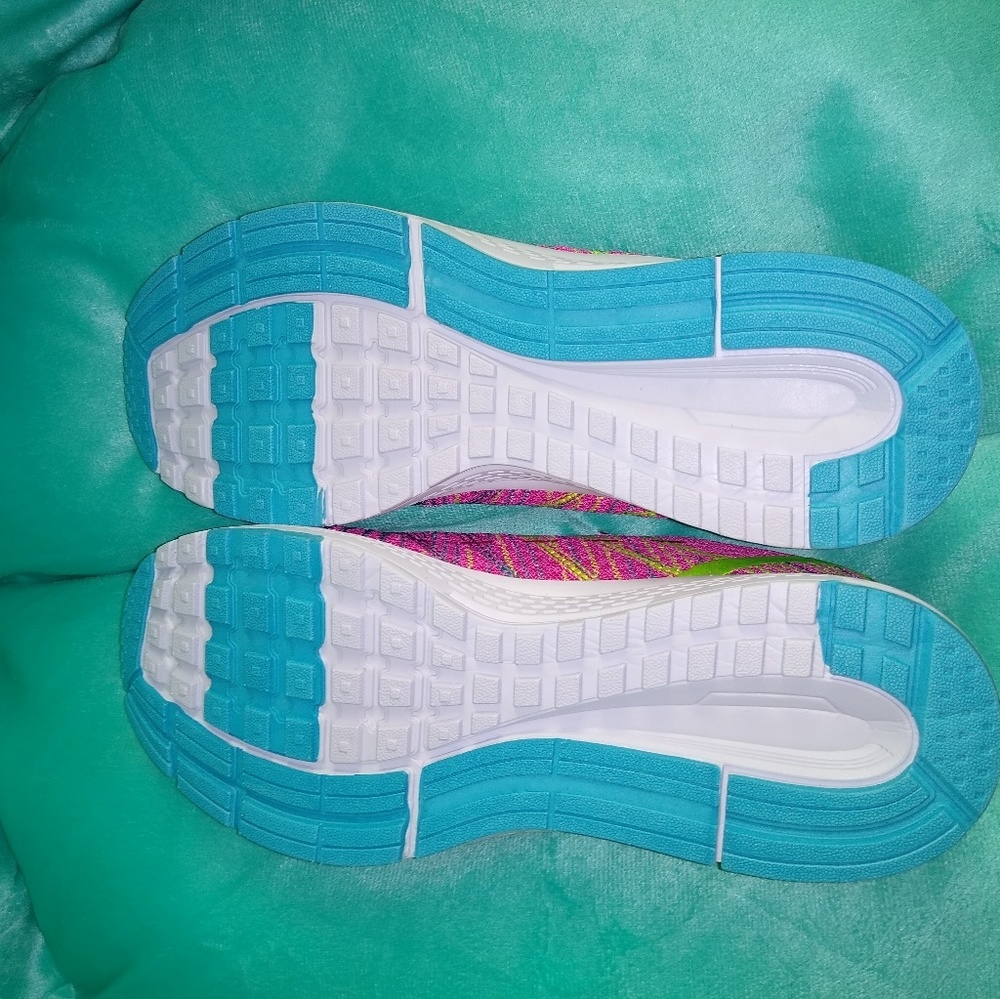 Women sneakers